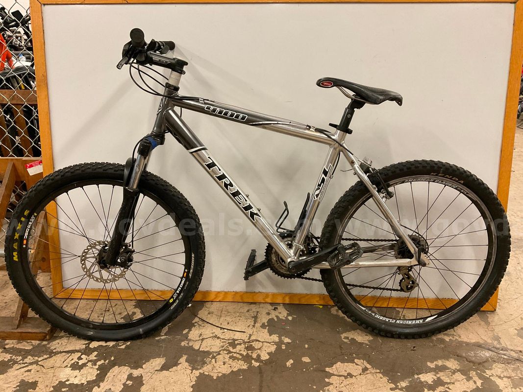 Trek 4100 Bicycle, CT 19.5"