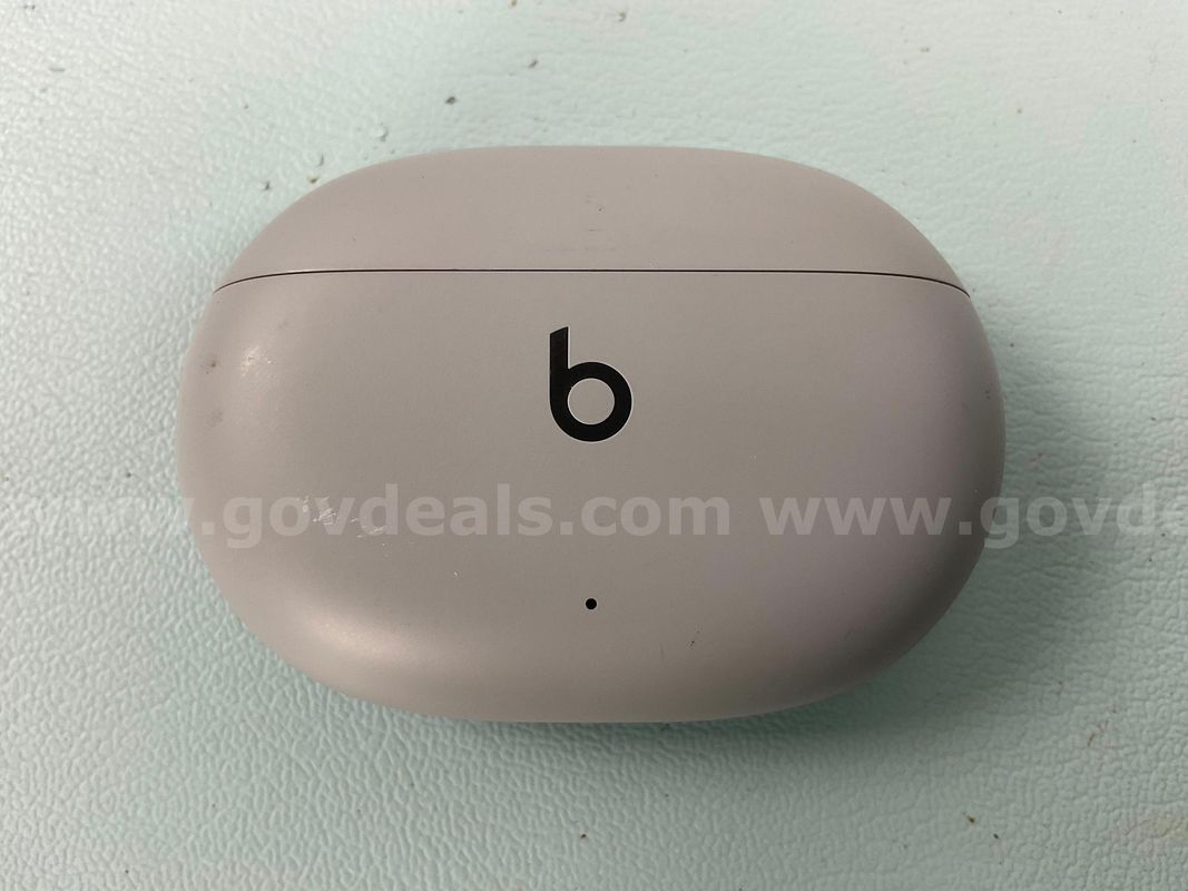 Beats Studio Buds + Bluetooth Wireless Earbuds With Charging Case, Model Unknown
