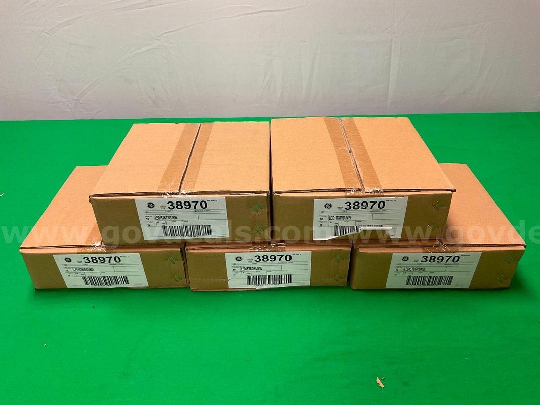 50 - General Electric LED15T8/DR/UN/2L LED Ballasts in Packaging