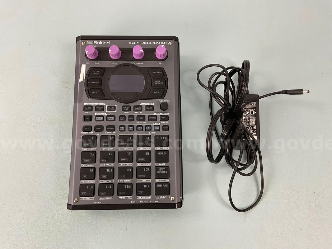 Roland SP-404MKII Creative Sampler & Effector