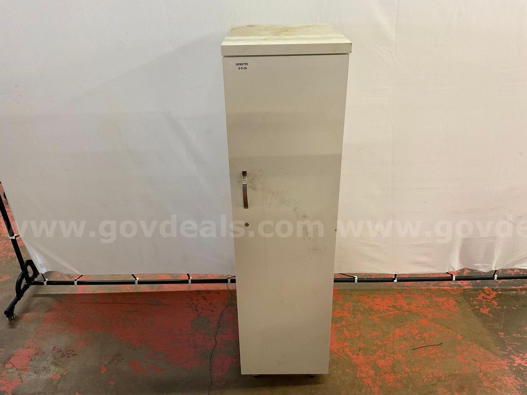 Herman Miller Storage Cabinet, Model L2WT.S7152O, 57"x20"x15"