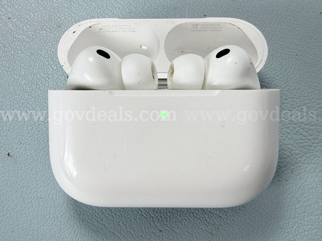 Apple AirPods Pro 3 with MagSafe Charging Case, Model: A3122 (Powers On)