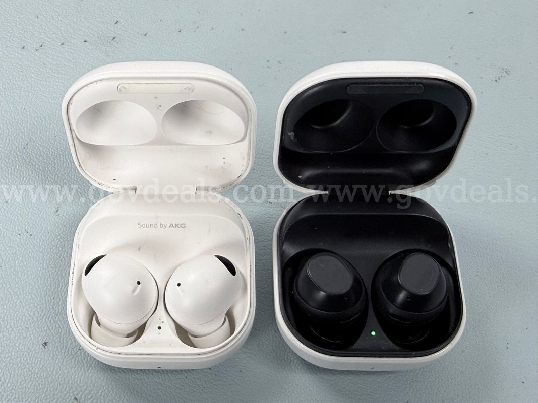 2 - Samsung Bluetooth Wireless Earbuds With Charging Cases (Both Power On)