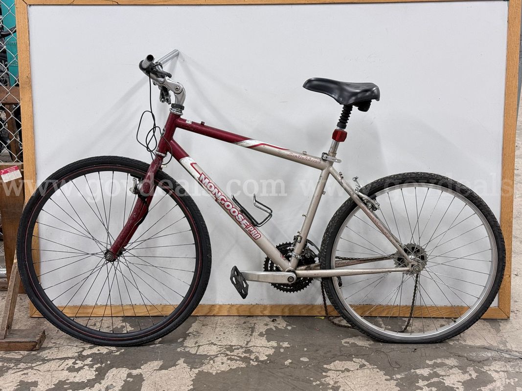 Mongoose Pro Switchback Bicycle, CT 18", Size M