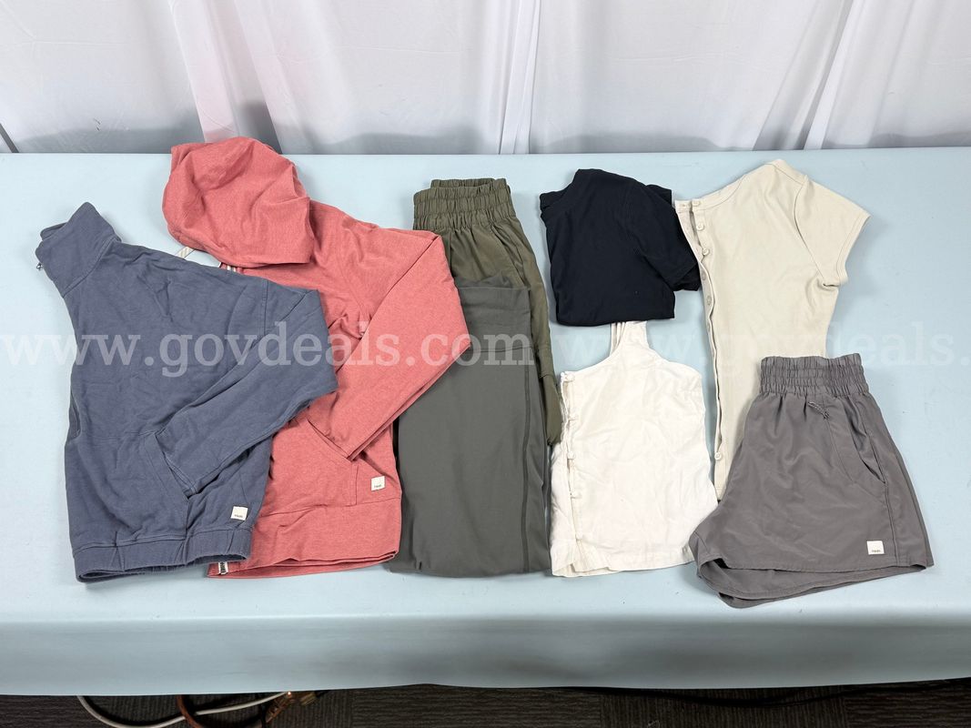 8 - Fashion Clothing Items Labeled Vuori