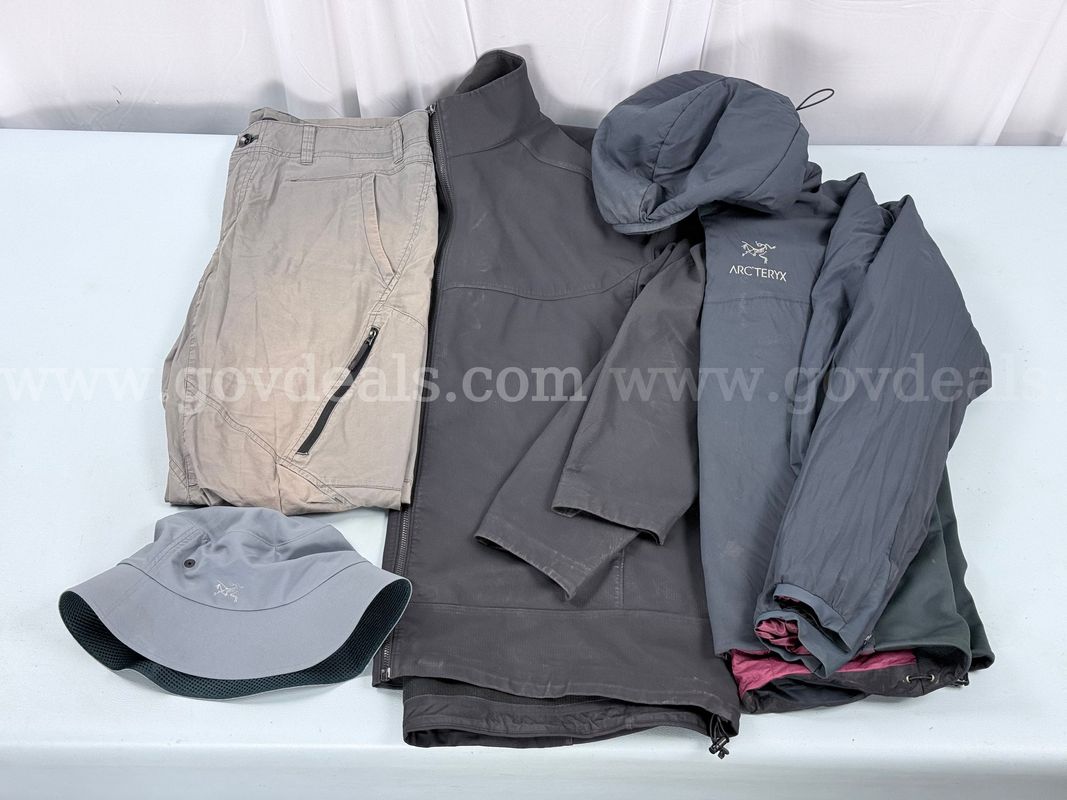 4 - Fashion Clothing Items Labeled Arc'Teryx