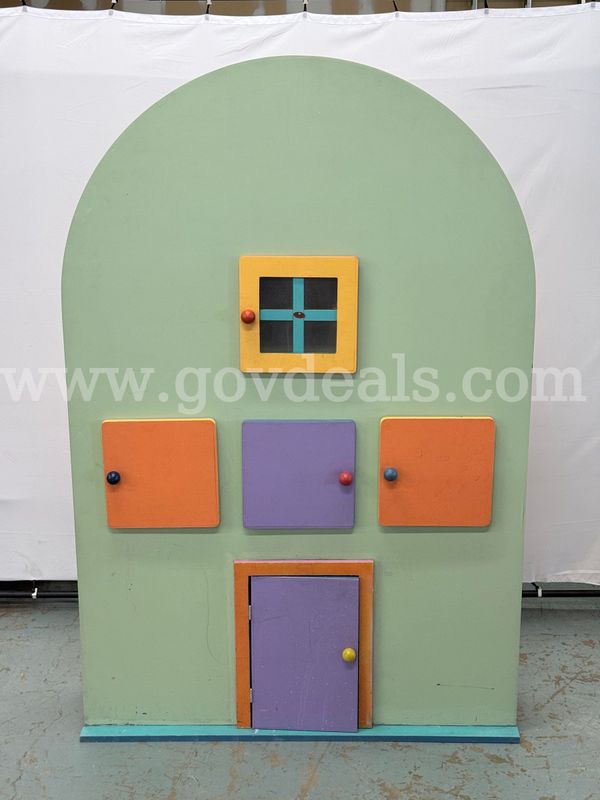 Unknown Brand Wooden Children's Play Unit (L) 49" x (D) 10" x (H) 73"