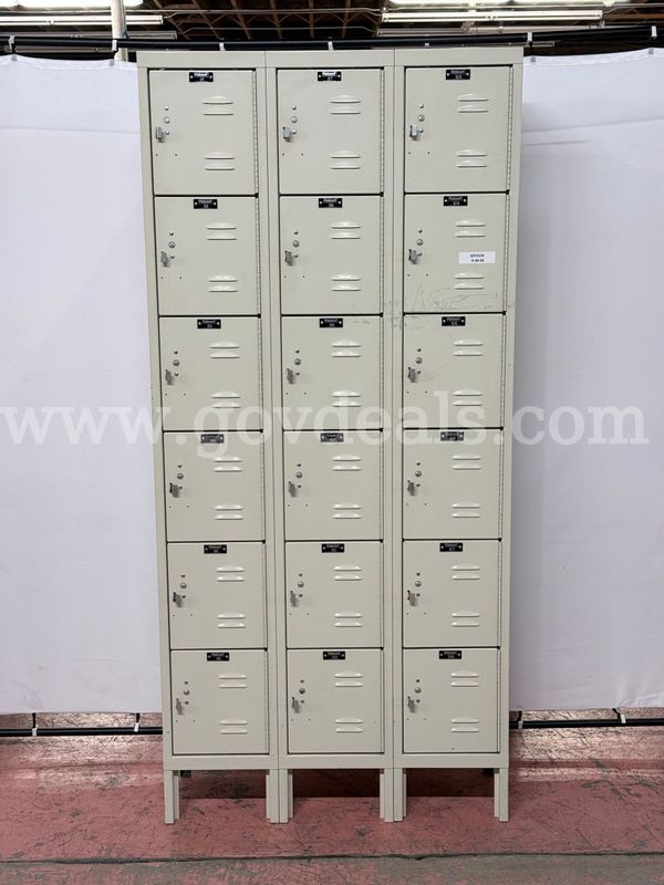 Hallowell 18-Door Metal Locker (L) 36" x (D) 12" x (H) 78"