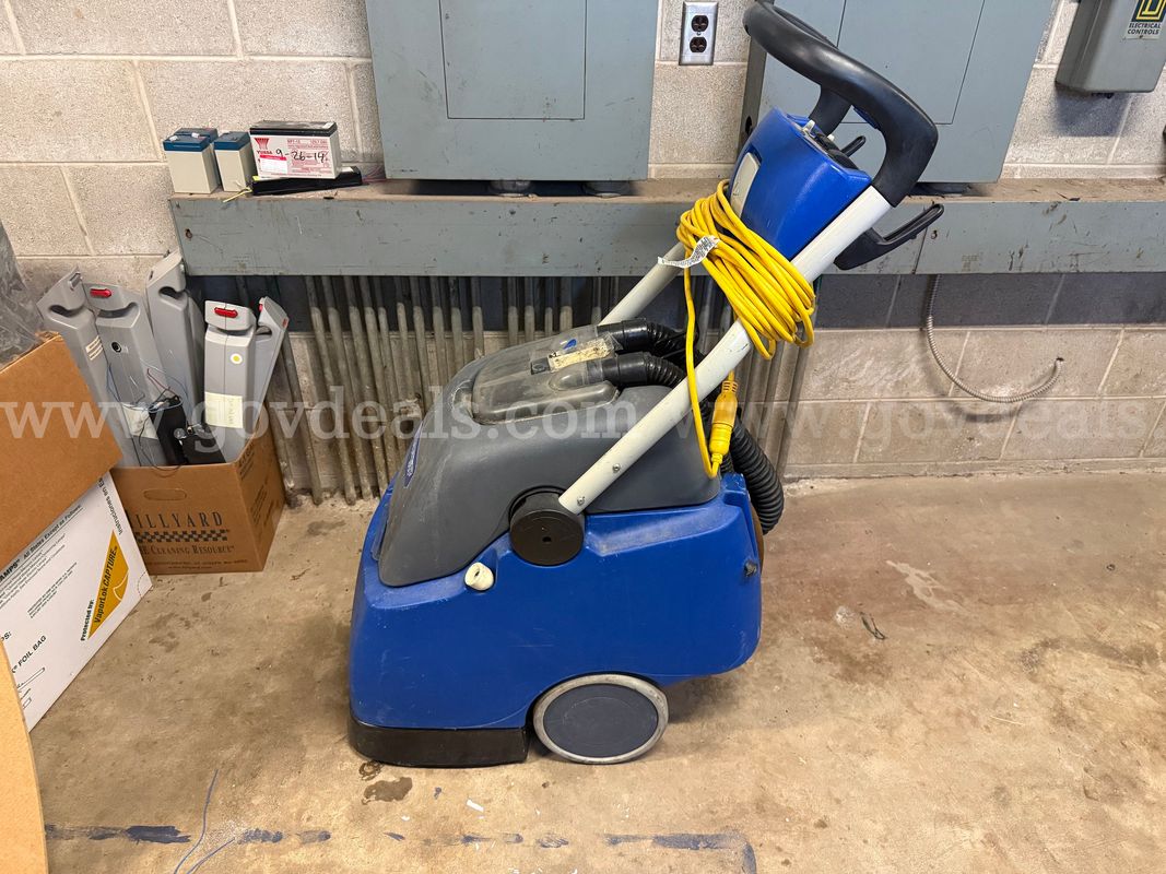 Windsor carpet extractor clipper duo