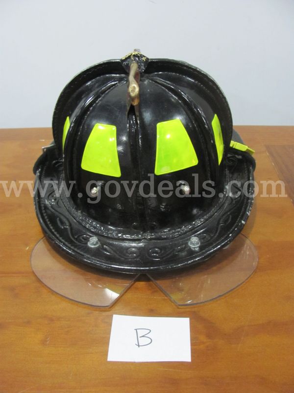 Cairns New Yorker N5A Helmet