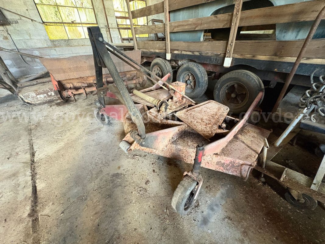 Unknown Finish Mower