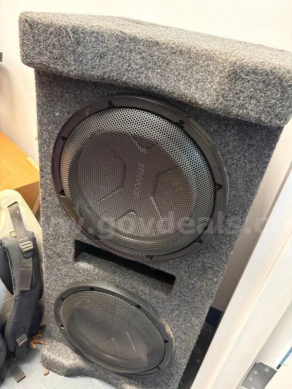 Kenwood Speaker Box