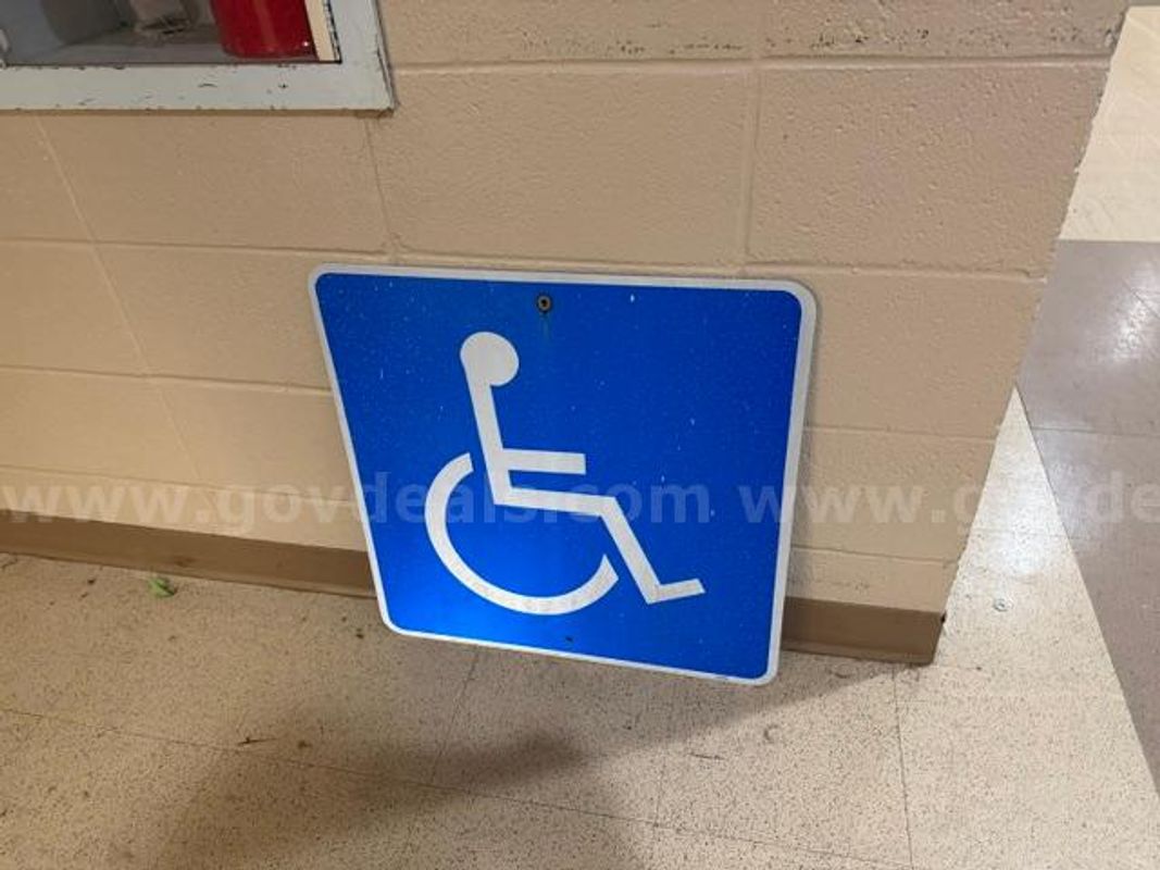 Handicap Parking Sign