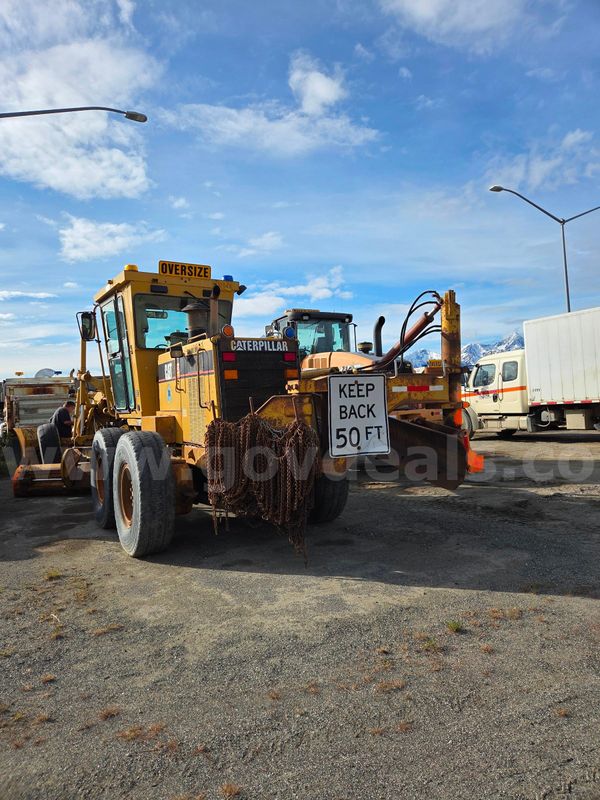 1995 Caterpillar Arctic Grader