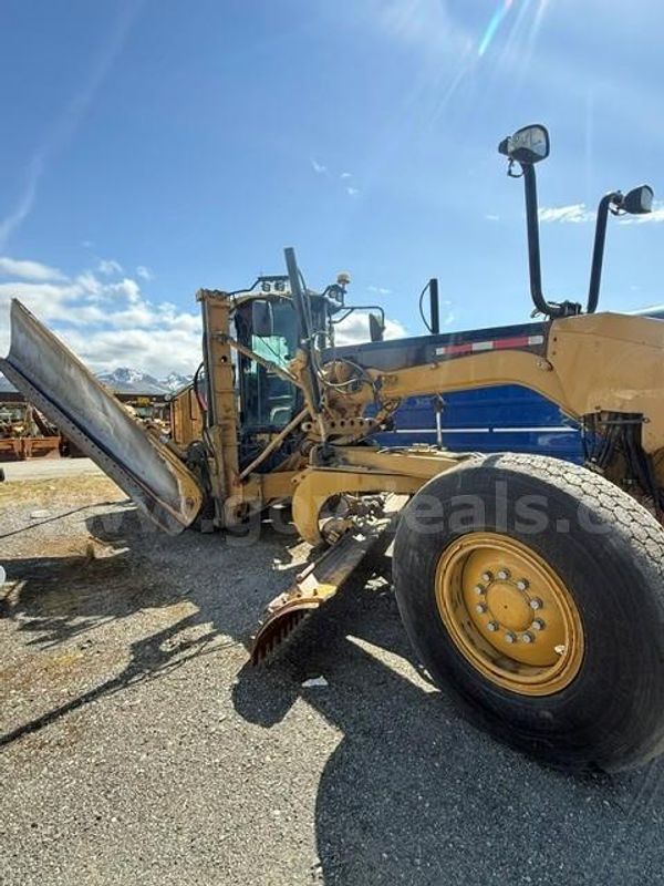 2010 Caterpillar Grader