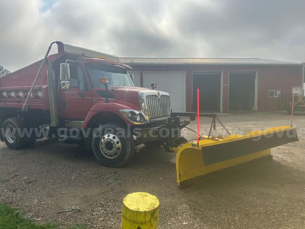 2008 International 7400