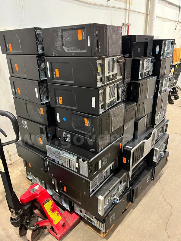 Lot of 56 Large Form Factor Dell Optiplex computers i5,i7. UNTESTED/AS IS. NO HDDS