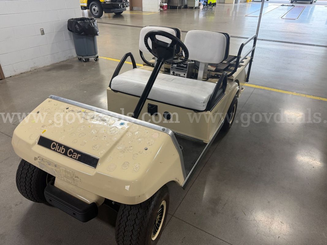 Electric Club Car Villager