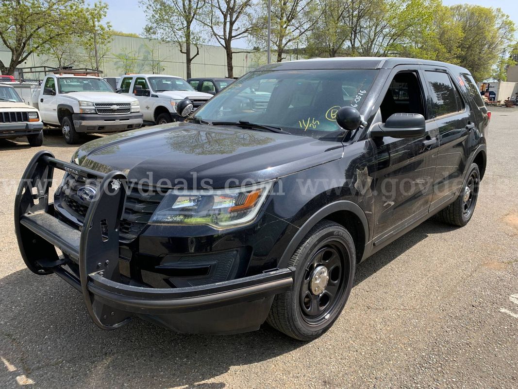 2017 Ford Explorer AWD Police Interceptor SUV (ID# 45630) (OEF) (26-0516) 11700