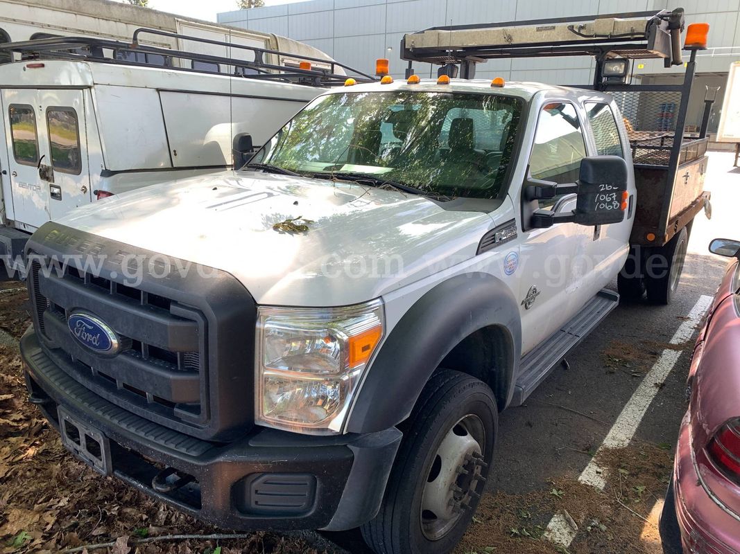 2014 Ford F-450 XL SD 4WD Crew Cab Truck w/ Message Sign *Tow-Away* (ID# 46005) (PRT) (26-1067) 405+