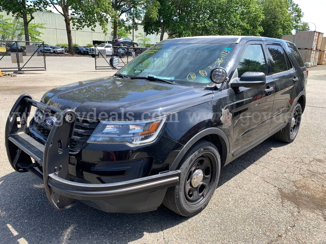 2016 Ford Explorer AWD Police Interceptor SUV (ID# 46075) (EF0) (26-1173) 11700