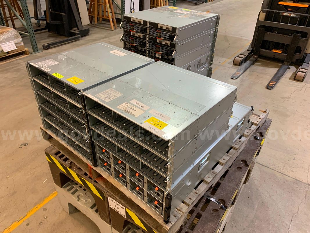 Pallet of Server Equipment (ID #46267) (I3-2L) (26-1320-1) 235