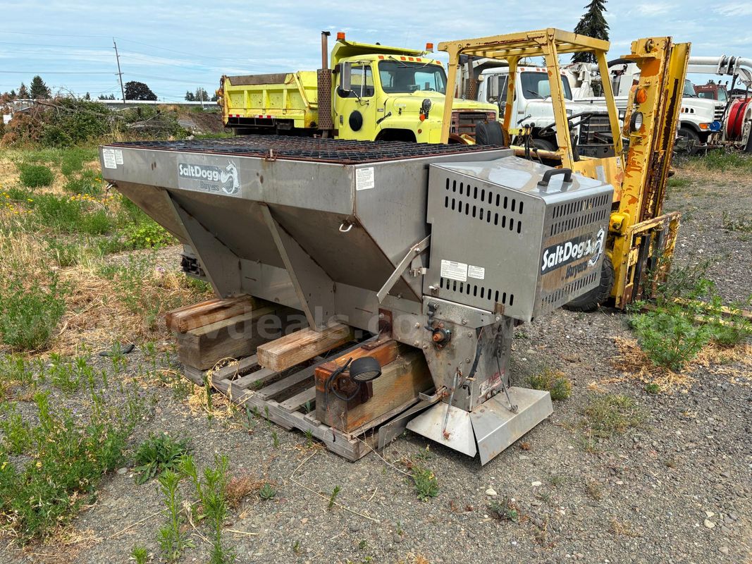 2010 Buyers SaltDogg Spreader | No Control Module (ID #46274) (Off-Site) (26-1898) 20503