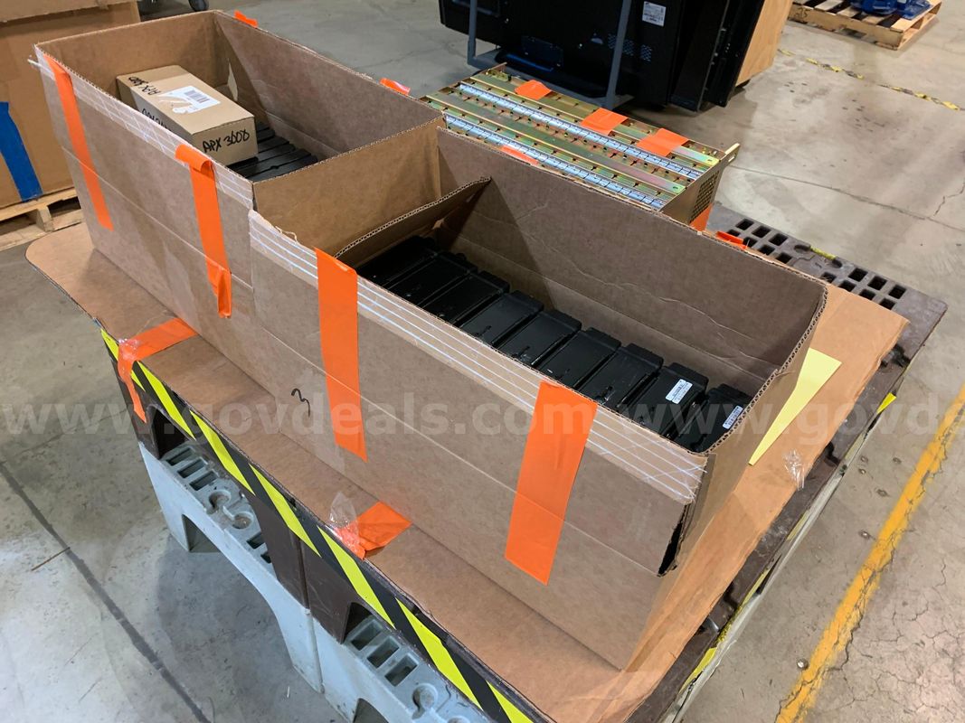 Pallet of Radio Equipment (ID #46408) (H2-5L) (26-1283-1) 225