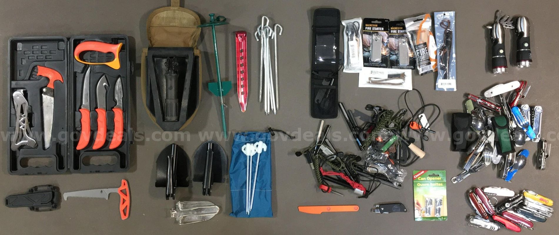 Camping Accessories Lot (ID# 46412) (TSA #1) (NO UPC) (10)