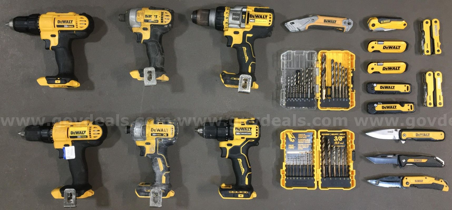 DeWalt Power Tool & Accessories Lot (ID# 46426) (TSA #1) (NO UPC) (10)