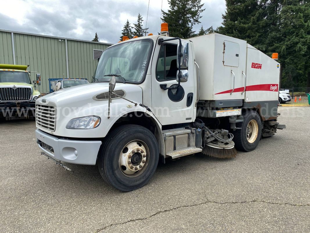 2011 Freightliner M2 ELGIN EAGLE F Sweeper (ID #46575) (E02) (26-1781) 405