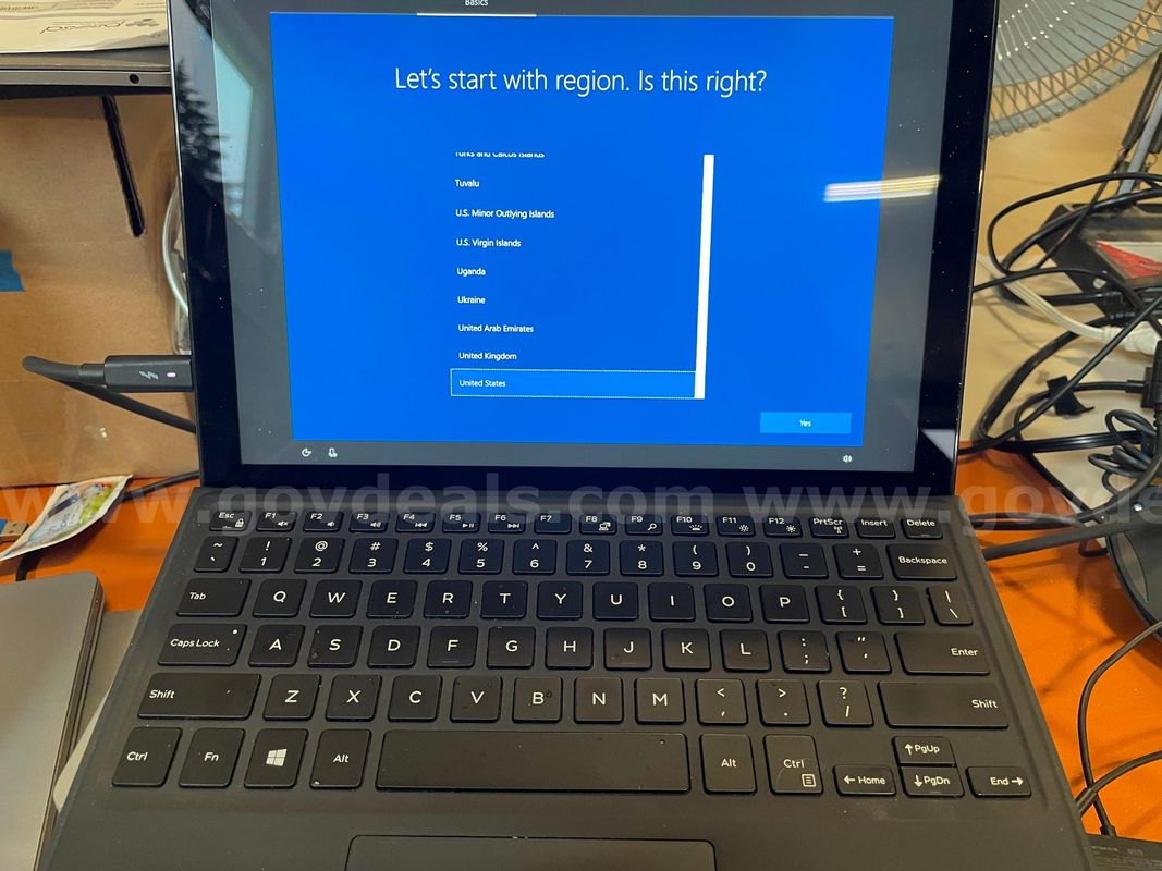 Dell Latitude 5290 2-in-1 | Windows 10 Installer Ready! (ID# 46590) (D-Case) (No UPC) ($10)