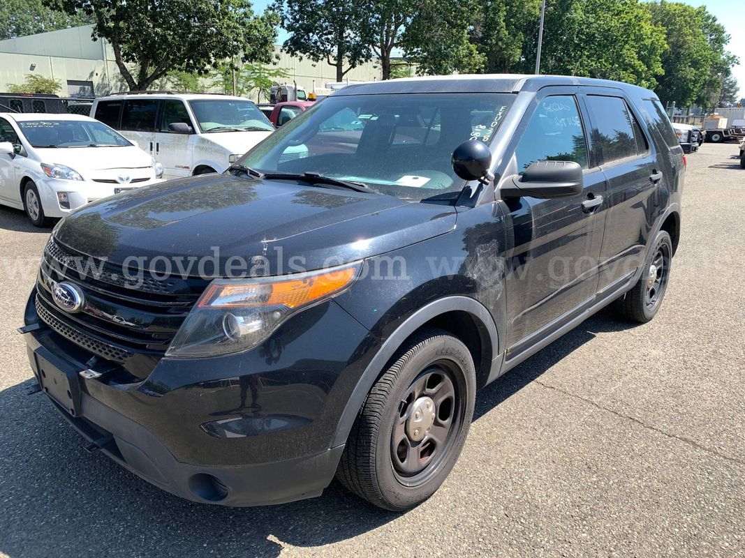 2015 Ford Explorer AWD Police Interceptor SUV (ID# 46831) (OEF) (26-0818) 11700