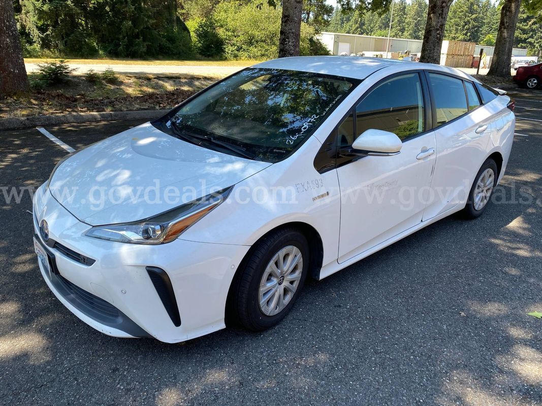 2020 Toyota Prius L Eco Hybrid 4DR Hatchback **TOW AWAY** (ID #46893) (FTL) (26-0972) 11700