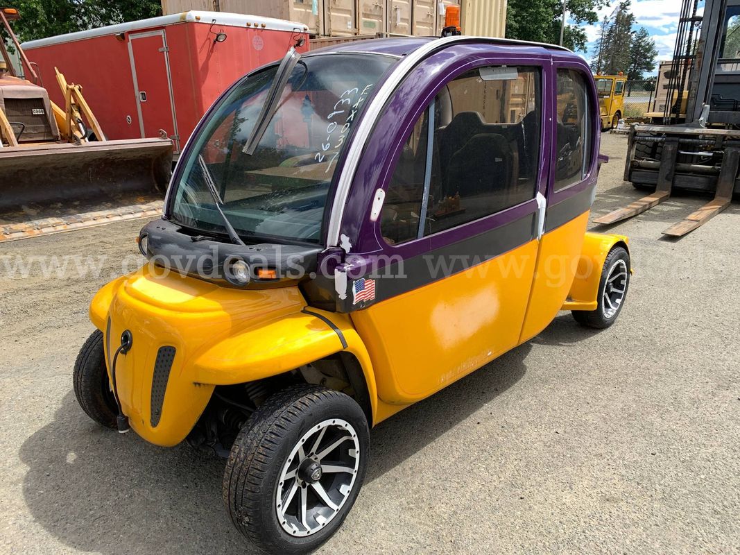 2008 GEM 825 E4 Electric Motorcar | 4 Passenger !Dead Battery! (ID# 46895) (GVL) (26-0933) 11700