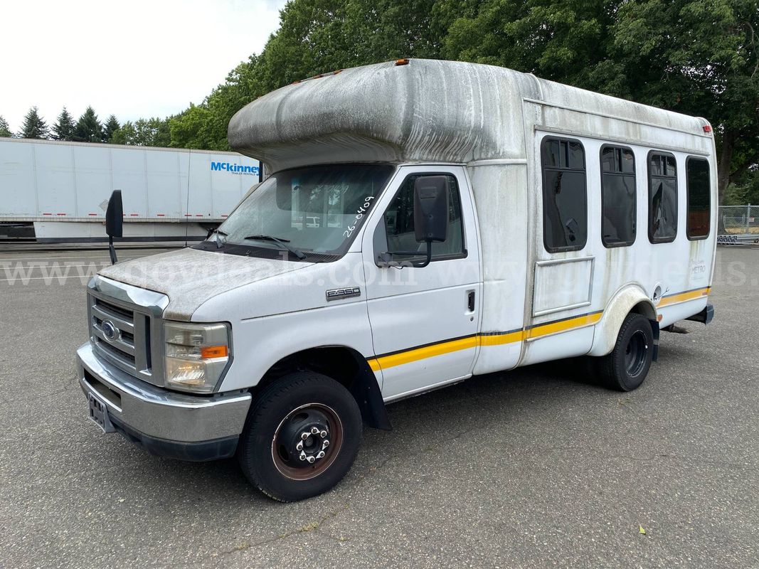 2008 Ford Econoline E350 12 Passenger Wheelchair Lift Bus (ID #46909) (PRT) (26-0409) 11700