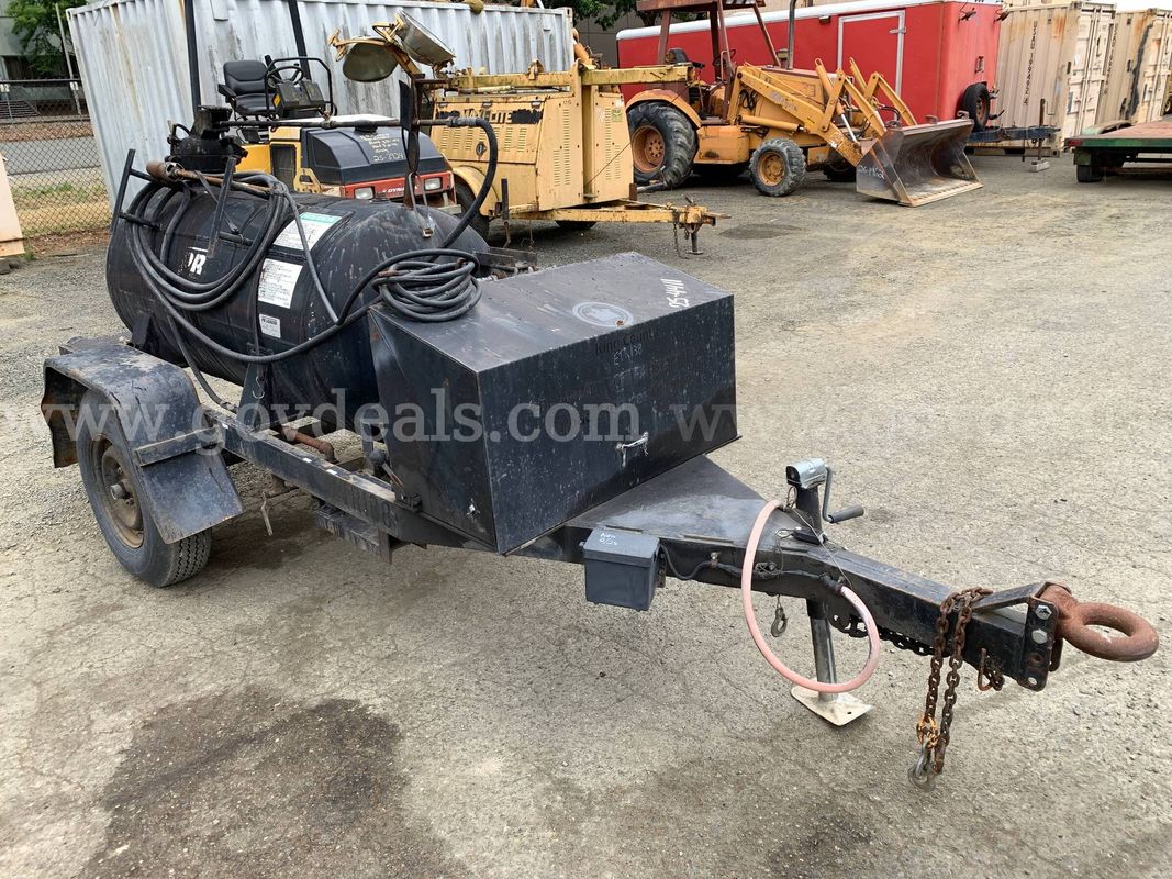 2003 PB Loader 220-CT Trailer-Mounted Emulsion Sprayer | 200Gal (ID# 46915) (GVL) (25-4411 ) 11700
