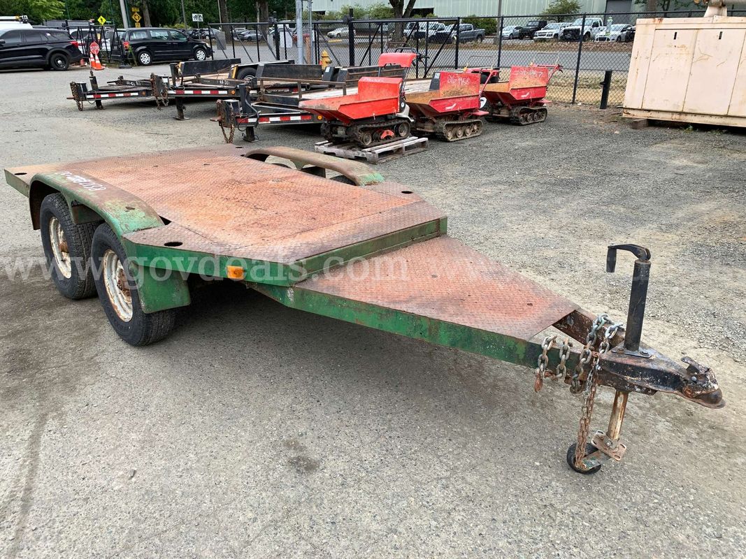 1984 Hodgs Tandem-Axle 14ft Trailer (ID# 46918) (GVL) (26-2138) 310