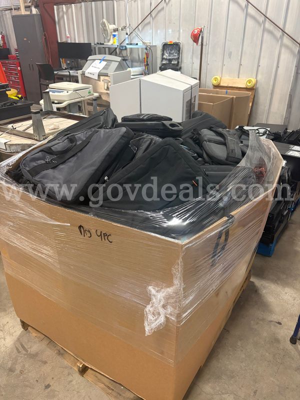 Pallet of Laptop Bags/Backpacks | Dell, Amazon Basics & More! (ID# 46922) (G04-2R) (No UPC)