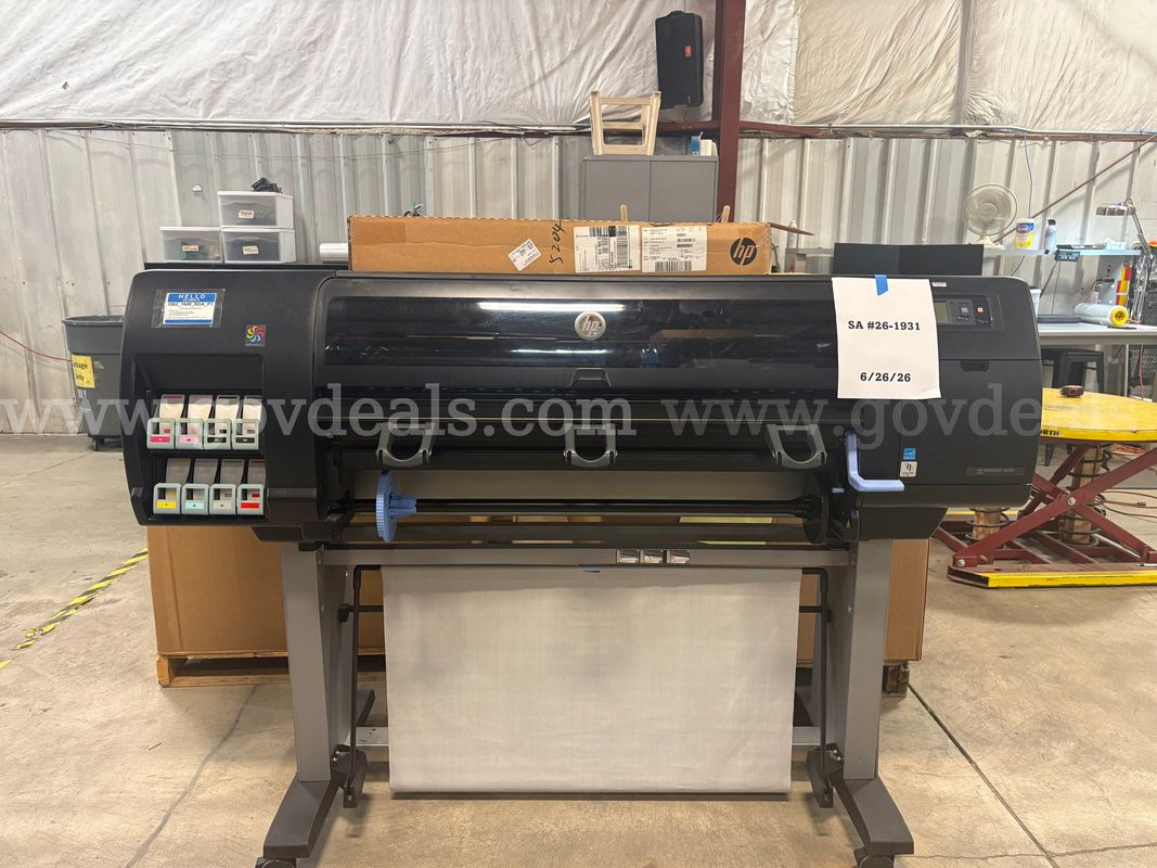 HP DreamColor DesignJet 26200 Photo Printer (ID# 46924) (Center 2LR) (26-1931-14) 300