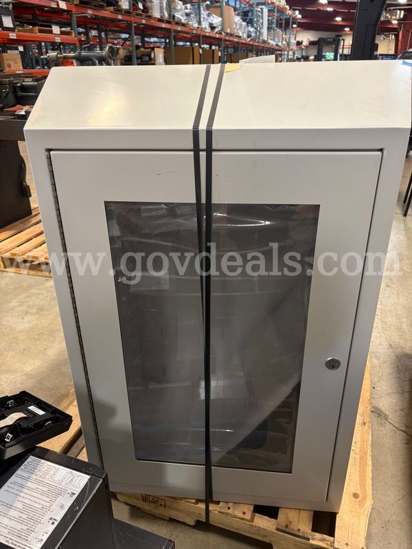 White Locking Security Cabinet | 1 PLT (ID# 46932) (G09-2R) (26-1931-6) 300