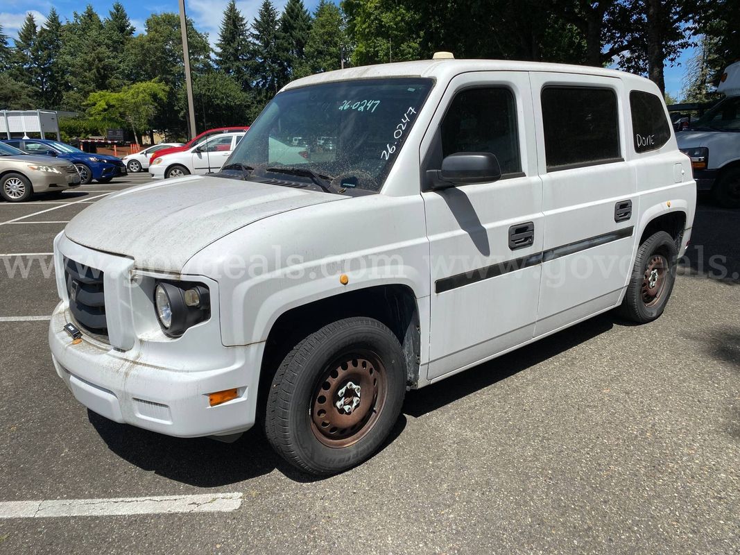 2015 Mobility Ventures MV-1 Wheelchair-Accessible Van (ID #46944) (PRT) (26-0247 ) 11700