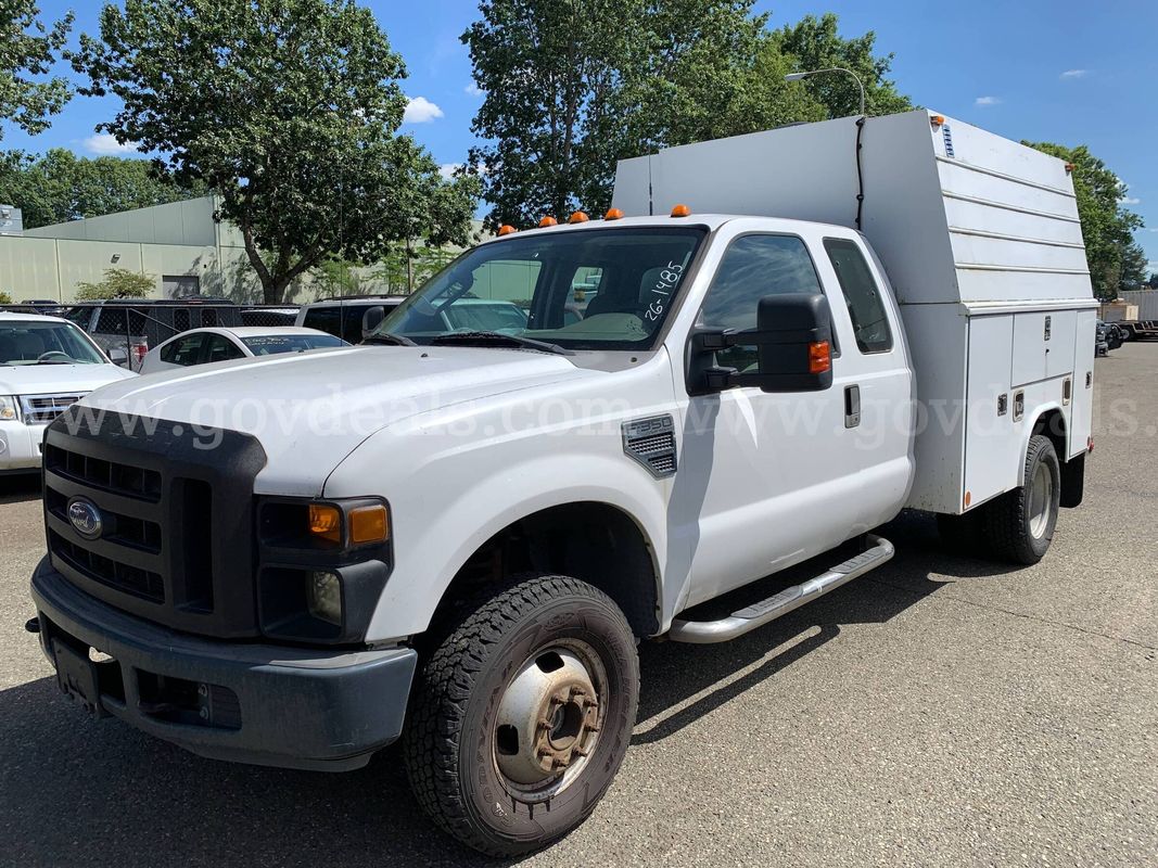 2008 Ford F-350 SD XL SuperCab DRW 4WD Truck w/ Utility Body (ID# 46951) (S4) (26-1485) 405
