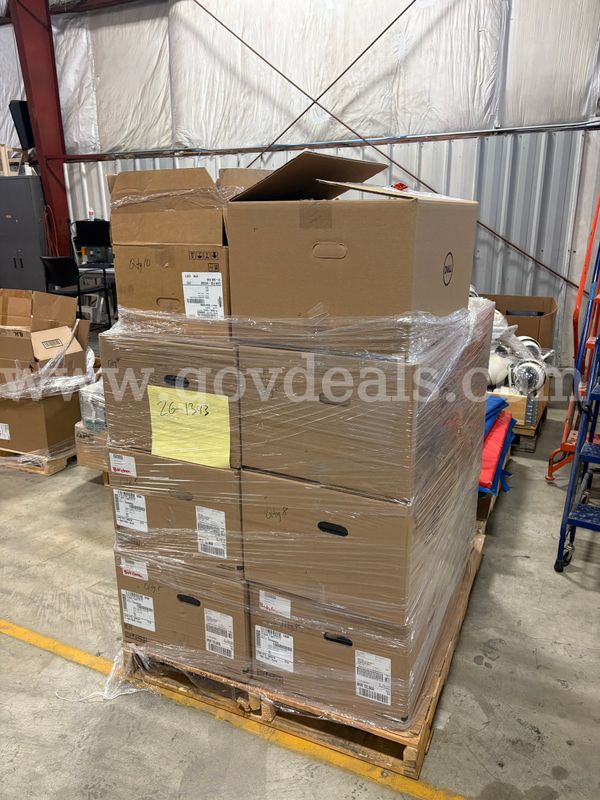 Assorted Luggage/Laptop Bags | 1 PLT (ID# 46955) (G11-2R) (26-1393-4) 376