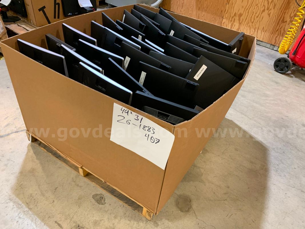 Pallet of Monitors (ID #46971) (G2-2L) (26-1883-2) 303