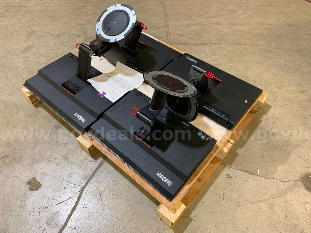 Pallet of 4ea Lenovo ThinkCentres (ID #46993) (G1-2L) (25-3529-1) 39411