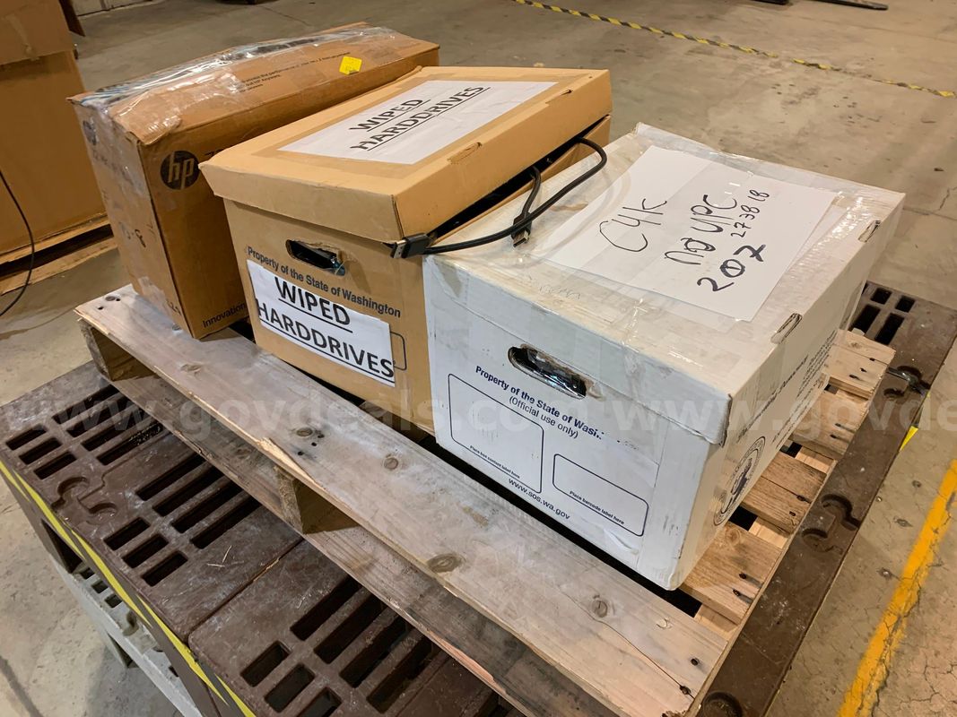 Pallet of Reformatted Hard Drives (ID #46995) (G7-2L) (No UPC)