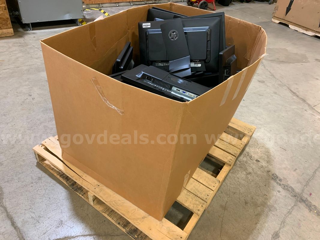 Pallet of Monitors (ID #47000) (G8-2L) (26-1803-2) 105