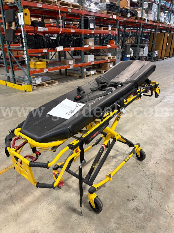 Stryker MX-PRO R3 Power-PRO XT Powered Ambulance Stretcher (ID# 47011) (J04-1R) (26-1862-12) 310