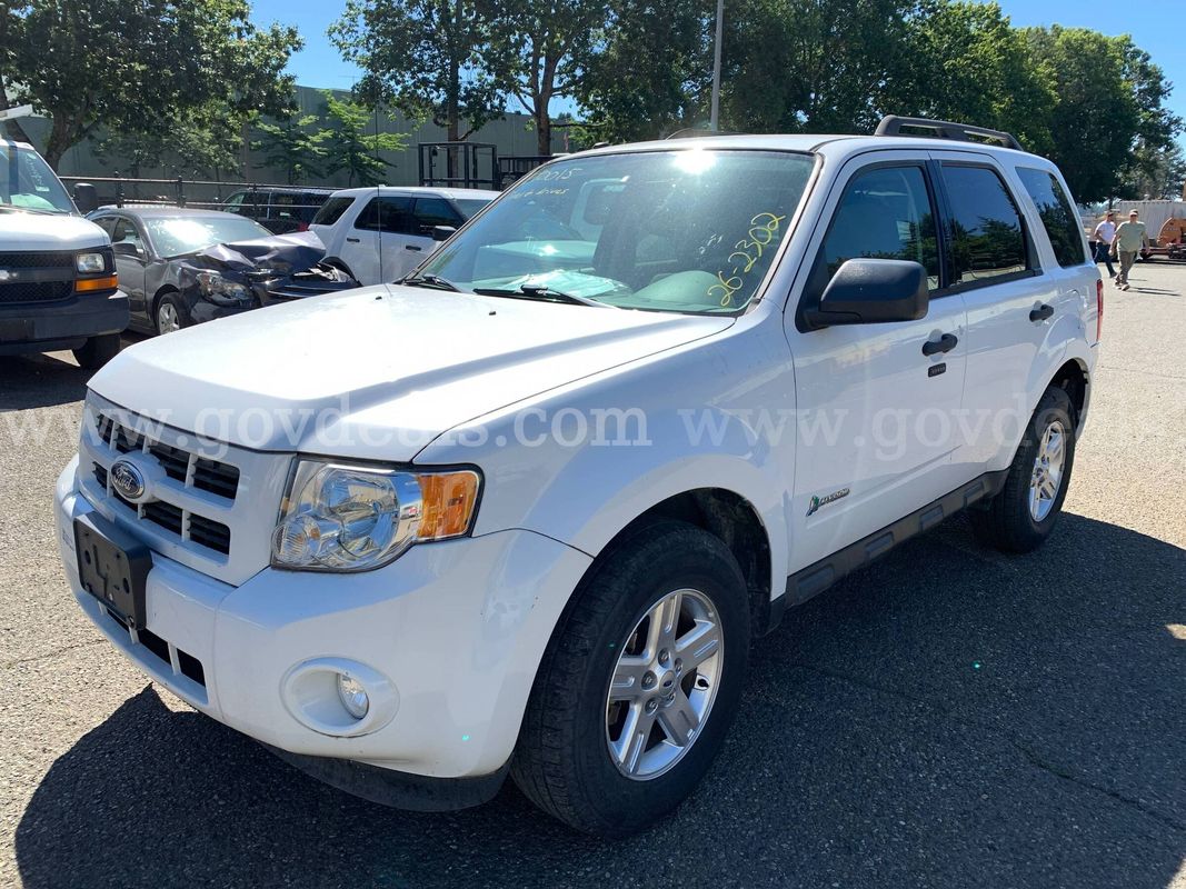 2012 Ford Escape Hybrid FWD SUV (ID# 47047) (W2) (26-2302) 11700